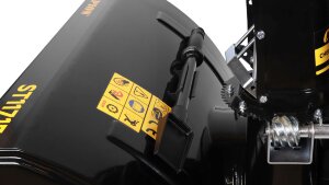 Бензиновый снегоотбрасыватель Champion ST1171E